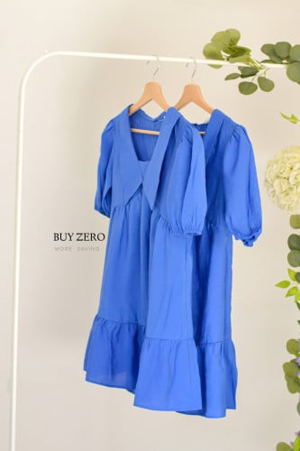 فستان أزرق فاقع من كولكشن zara الصيفي