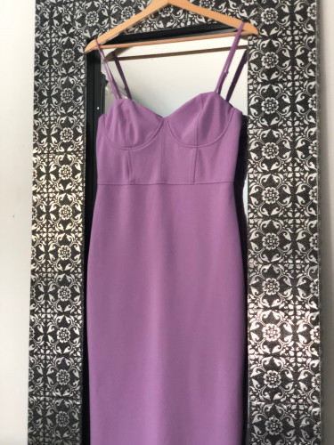 فستان ليغن موڤ