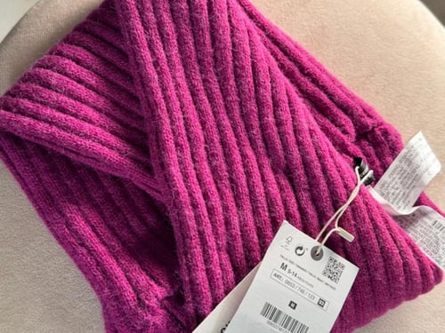 قبعة مع شال