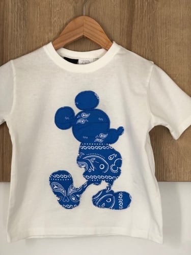 طقم كامل بلوزة مع شورت ميكي ماوس