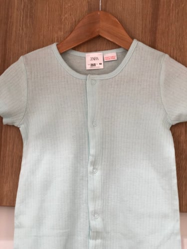 أفرول قطعتين