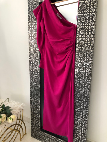 فستان وردي بكم واحد