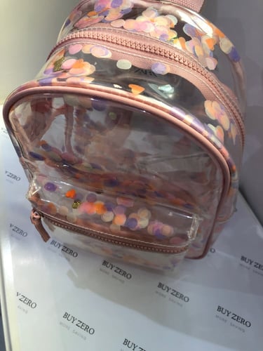 حقيبة شفافة وردي