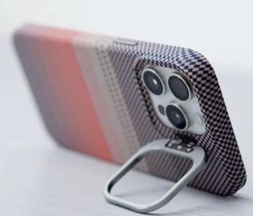 كفر هيلمت ايفون كاربون فايبر مموج مع ستاند مكان ال...