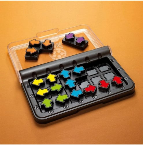 لعبة اي كيو اروز