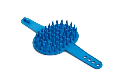 مشط بلاستيك كلب