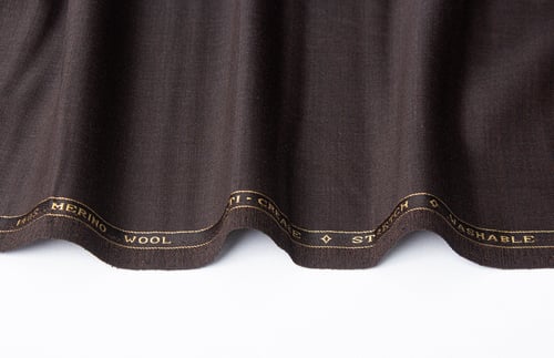 صوف بني كلاسيك