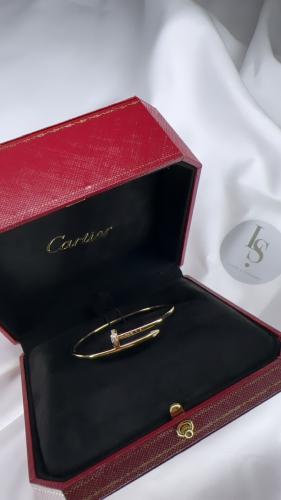 سوارة CR R