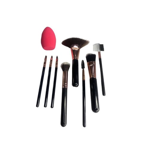 مجموعة فرش مكياج لوف مي C