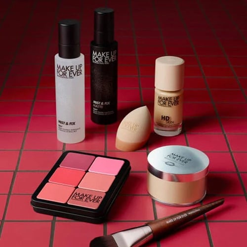 باليت فور ايفر أساسيات البشرة إتش دي سكين