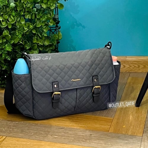 شنطة مواليد انيقة حجم مثالي