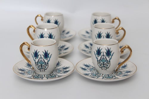 طقم مكون كم 6 فناجين قهوة تركي ازرق و ابيض