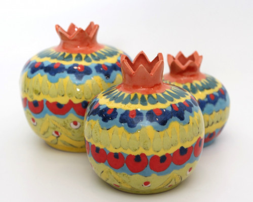 فازة على شكل رمان لون برتقالي