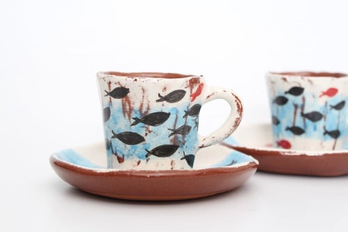 طقم من فنجانين سراميك مصنوع و مرسوم يدويا