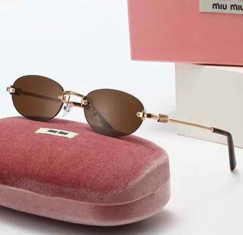 نظارة miumiuبدون إطار