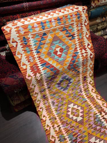Kilim330