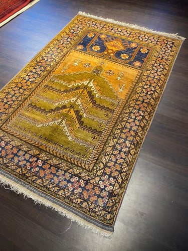 سجاد صوف مصنوع يدوياً مقاس 180*115 سم - F113