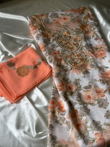 مخور حرير مع طرحة