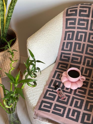 سكارف قوتشي ماستر