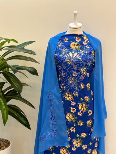 مخور حرير ايطالي ناعم مع طرحة مطرزة