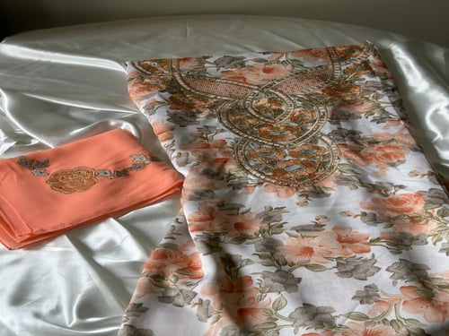 مخور حرير مع طرحة