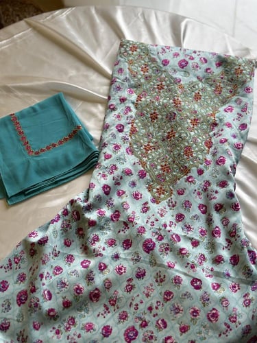 مخور حرير مع طرحة