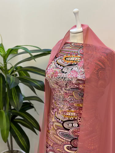 مخور حرير ايطالي ناعم مع طرحة مطرزة