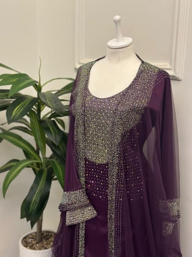 مخور حرير ارماني مرصع بالكرستال مع بشت