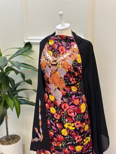 مخور مخرم حرير متروس فصوص اندونسي ناعم مع طرحة مطر...