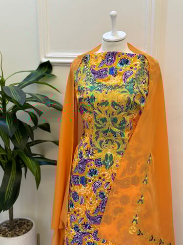 مخور مخرم حرير متروس فصوص اندونسي ناعم مع طرحة مطر...