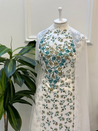 مخور مخرم حرير متروس فصوص اندونسي ناعم مع طرحة مطر...