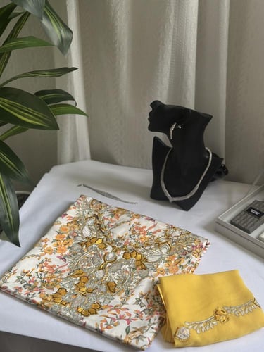 مخور حرير مخرم مع طرحة مطرزة