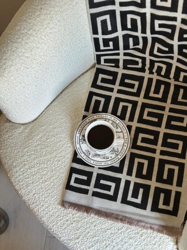 سكارف قوتشي ماستر