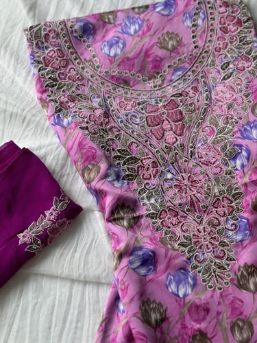 مخور حرير مع طرحة