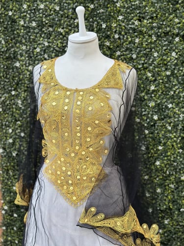 ثوب نشل فقط بدون الطرحة