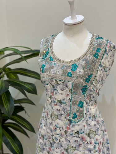 مخور حرير ايطالي فخم ومميز