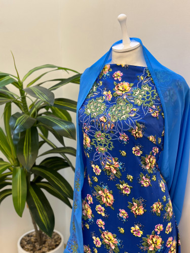 مخور حرير ايطالي ناعم مع طرحة مطرزة