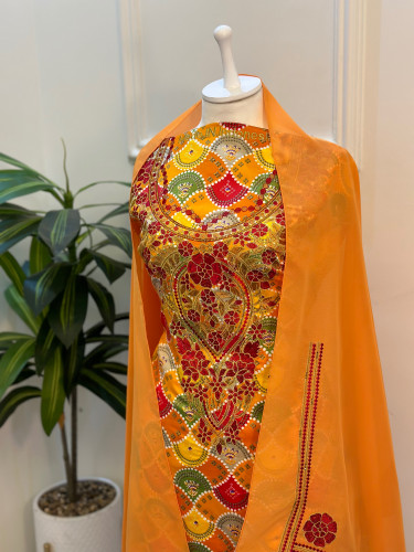 مخور مخرم حرير متروس فصوص اندونسي ناعم مع طرحة مطر...