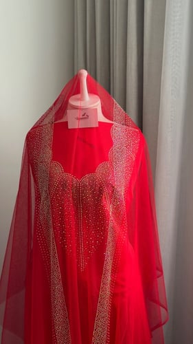 قماش-مخور حرير ارماني مرصع بالكرستال مع بشت