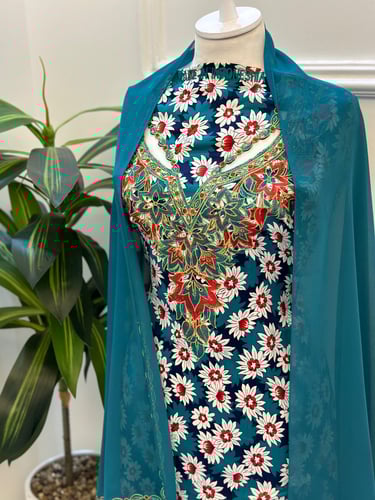 مخور مخرم حرير متروس فصوص اندونسي ناعم مع طرحة مطر...