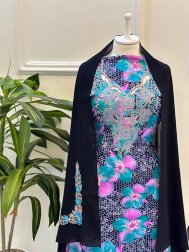 مخور مخرم حرير متروس فصوص اندونسي ناعم مع طرحة مطر...