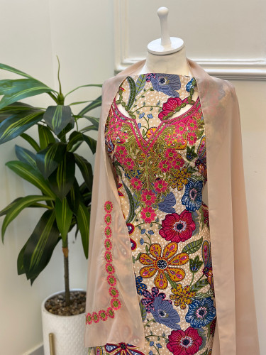 مخور مخرم حرير متروس فصوص اندونسي ناعم مع طرحة مطر...