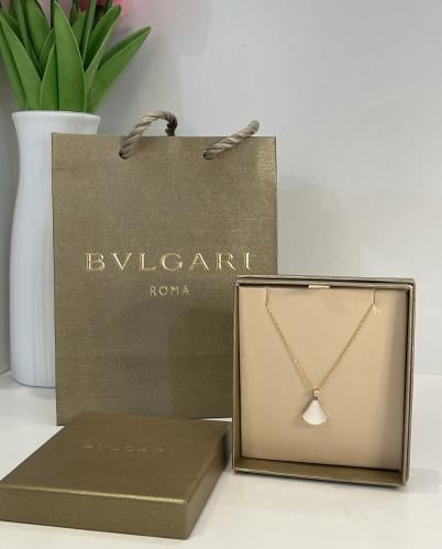 قلادة بولغري