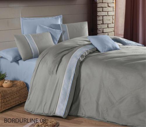 مفرش سرير نفرين ستان تركي بوردرلاين | 8 قطع | رماد...