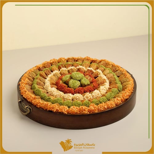 تمر ديلاتيس محشي - صينية الماسية