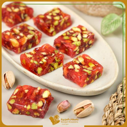 حلقوم الرمان بالفستق