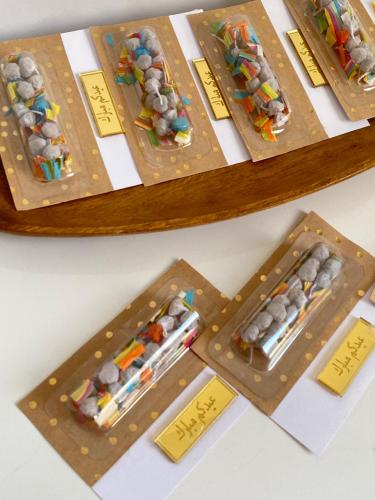 توزيعات العيد بتصميم أنيق ولمسات إبداعية، تجمع بين...