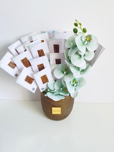 توزيعات العيد ببطاقات العود الأنيقة، هدية راقية تع...