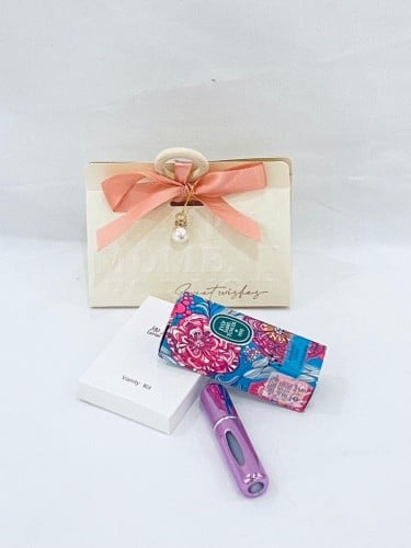 علبة العطور والعناية