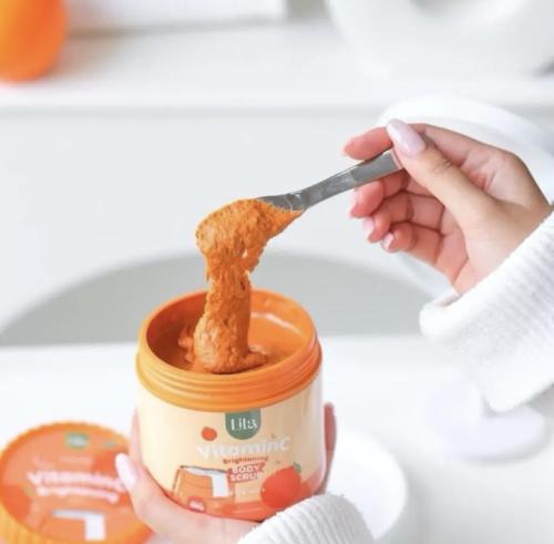 سكراب ليتا العلاجية للتفتيح وتوحيد لون الجسم بنكهة...